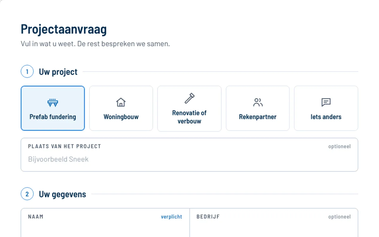 Contactpagina: de projectaanvraag als tekenblad, met keuzetegels voor prefab fundering, woningbouw, renovatie, rekenpartner en iets anders
